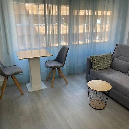 Oasis Plus Sevilla Eksteriør billede